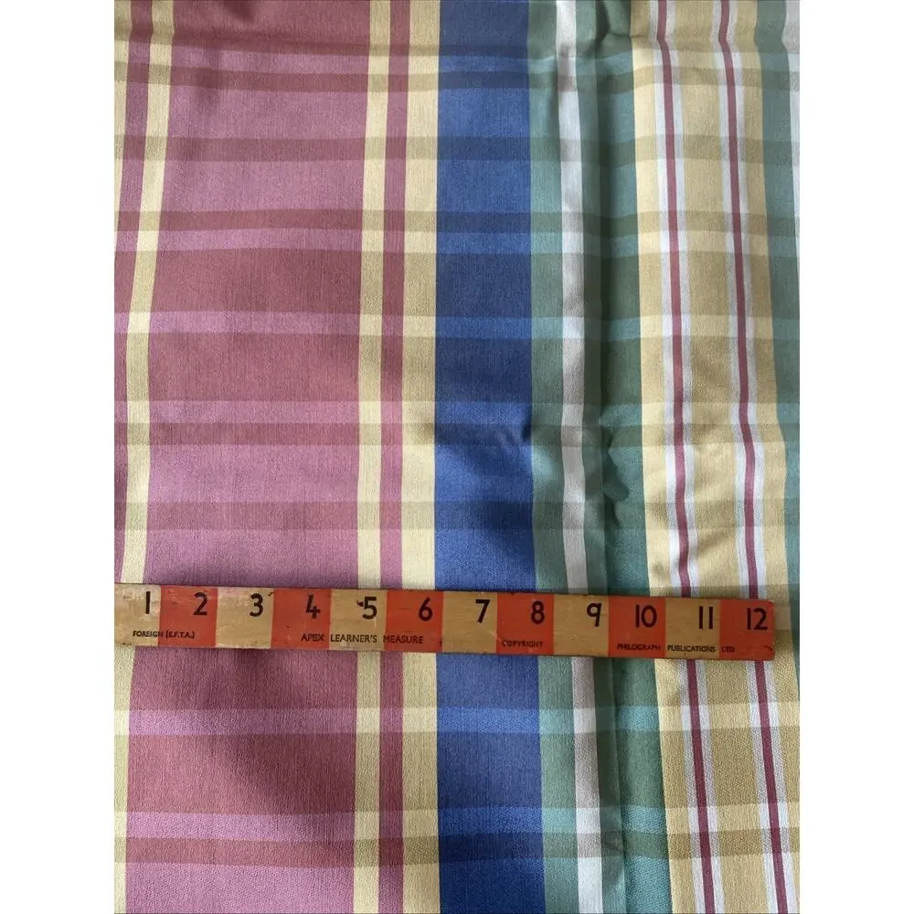 Multicolor Woven Plaid Fabric 56